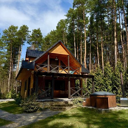 Domek w lesie nad zalewem Chancza Zewnętrze zdjęcie